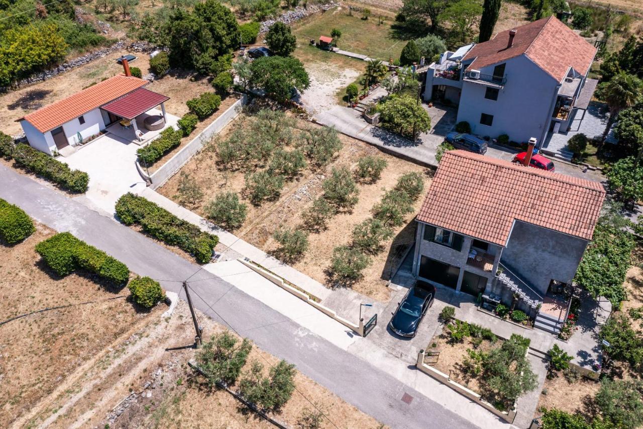 Apartment Laurel Leaf Lovorno Exterior foto