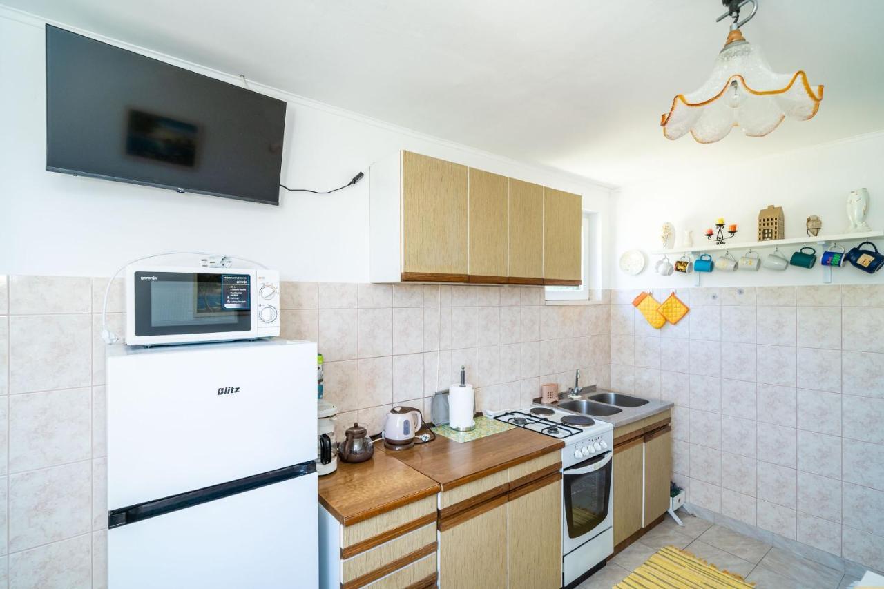 Apartment Laurel Leaf Lovorno Exterior foto