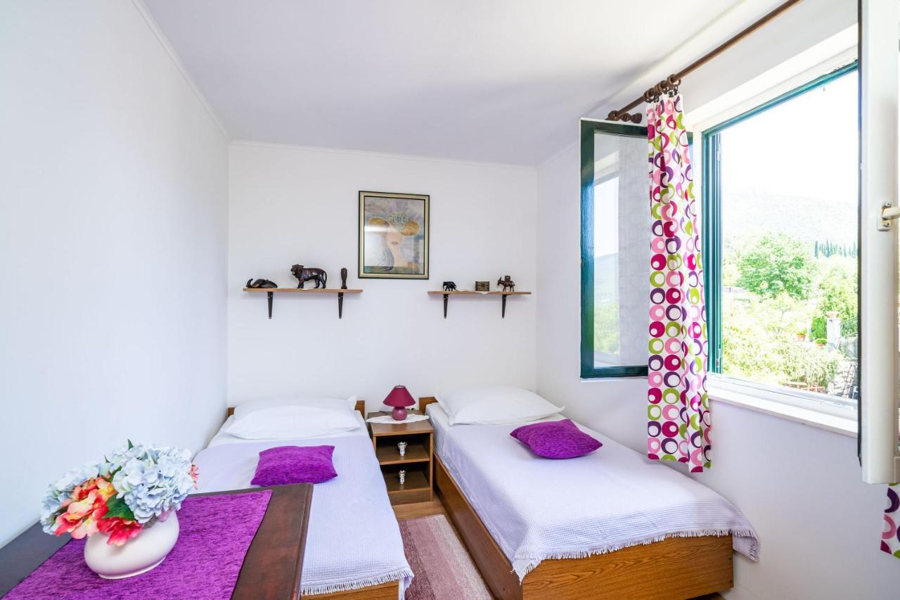 Apartment Laurel Leaf Lovorno Exterior foto