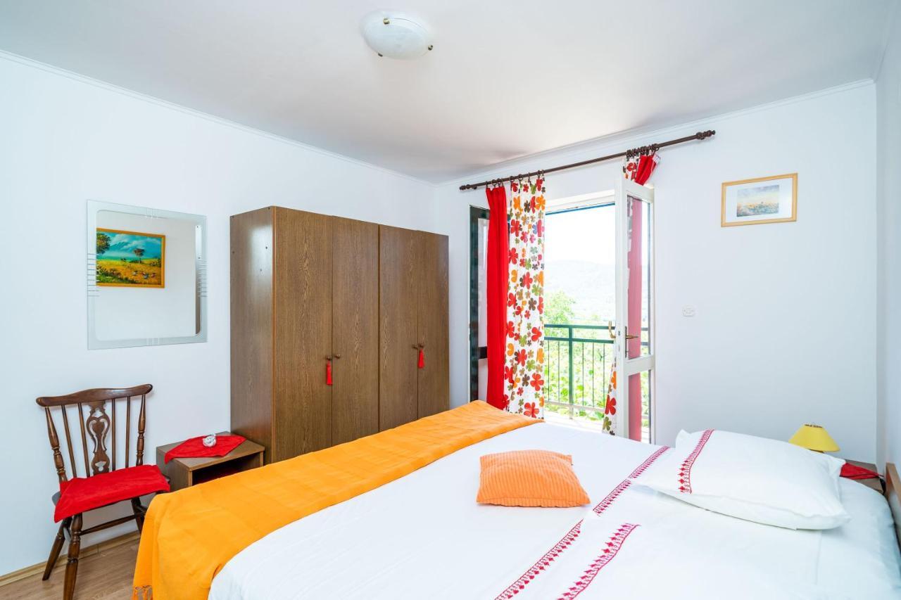 Apartment Laurel Leaf Lovorno Exterior foto